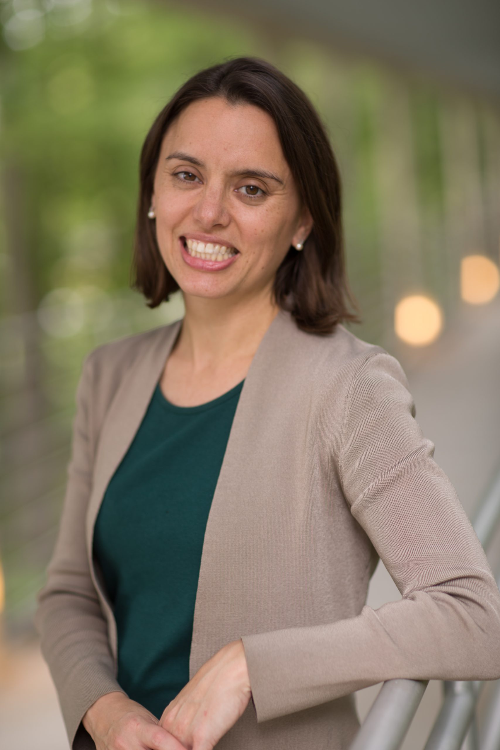 Dr. Monica Lemmon - Pediatric Neurologist